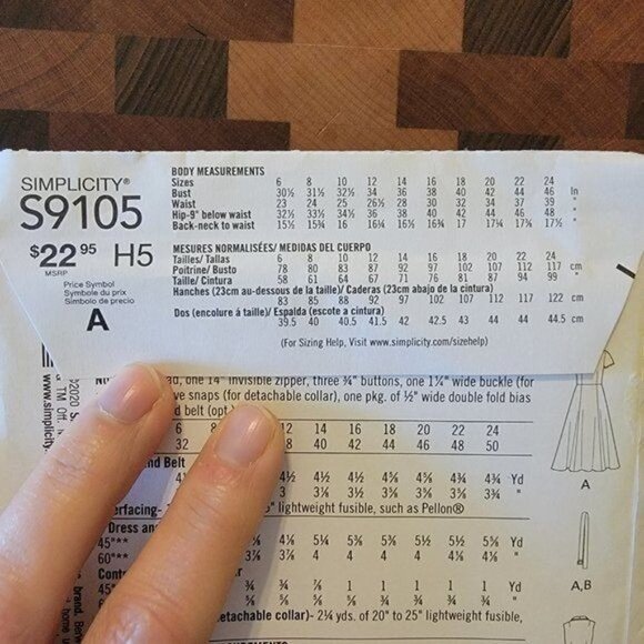 Simplicity 9105 - Uncut - 1950s Vintage Reproduction - Sizes 6-14 - Picture 3 of 3